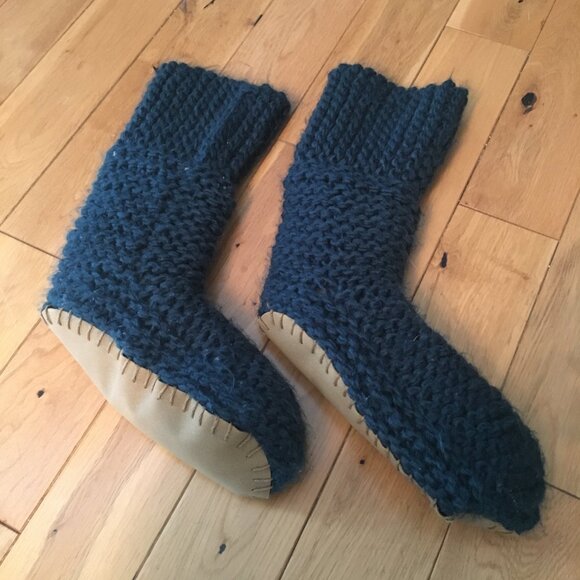 Cozy Teal Large Knit Fleecy Lined Reading Socks - Picture 3 of 11